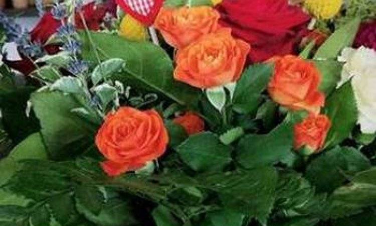 Bouquet-rose-rouge-emotion-elles