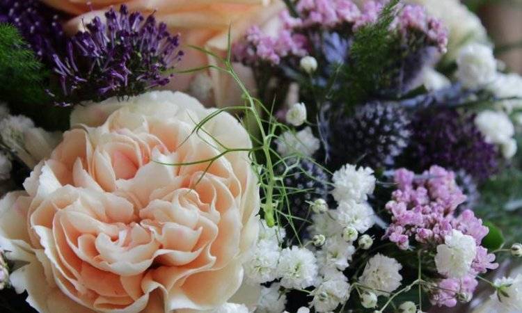 Bouquet de fleurs à Voiron (5)